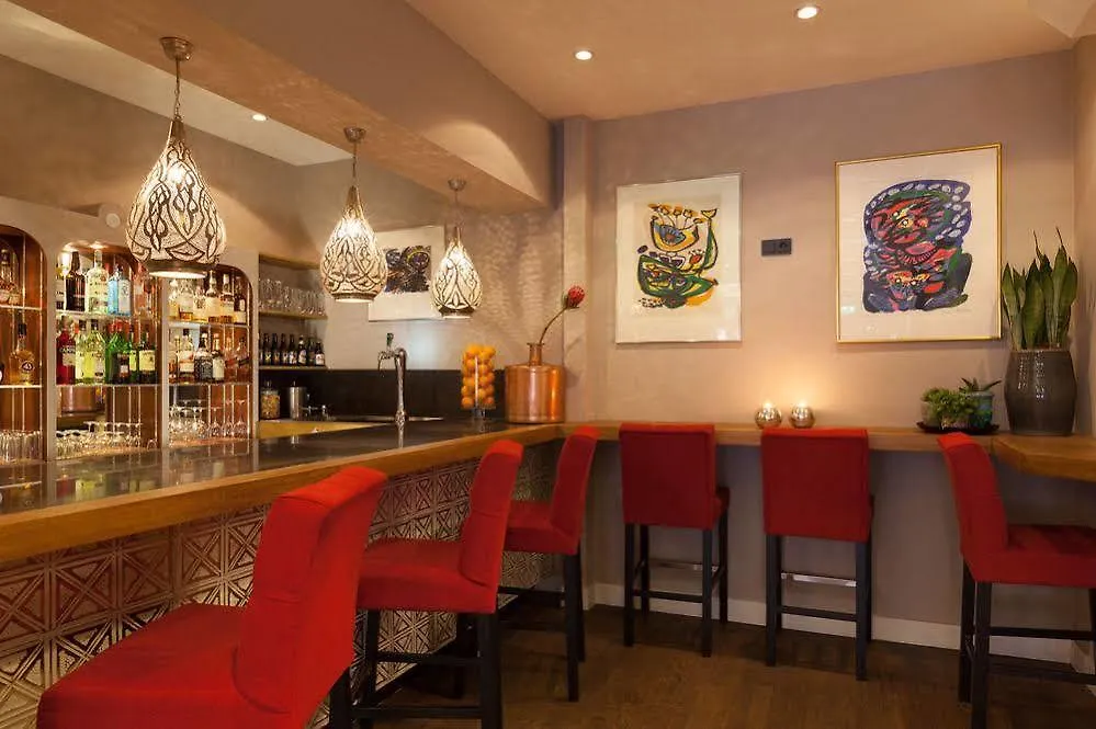 Malie House Hotel Utrecht 4*,