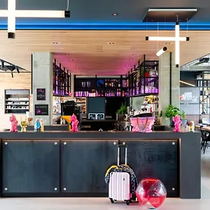 Hotel Moxy