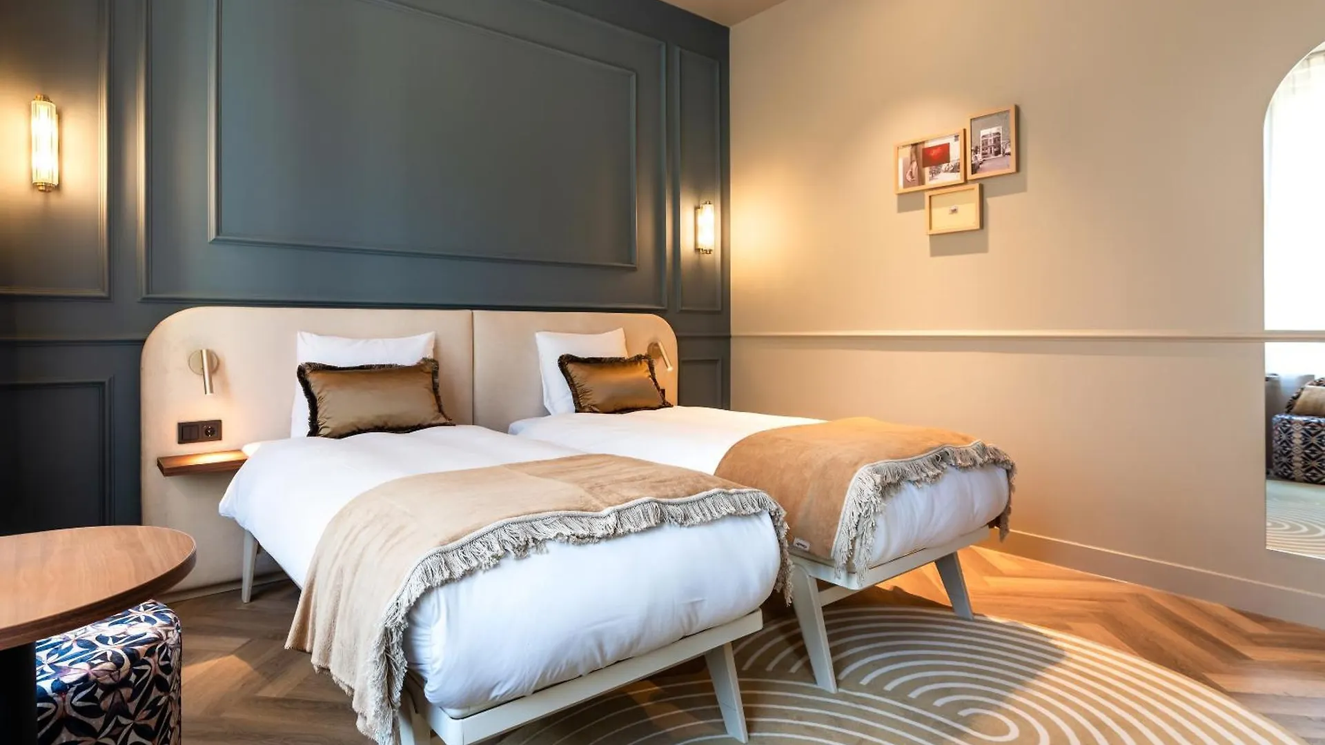 Malie House Hotel Utrecht 4*,  Nederland